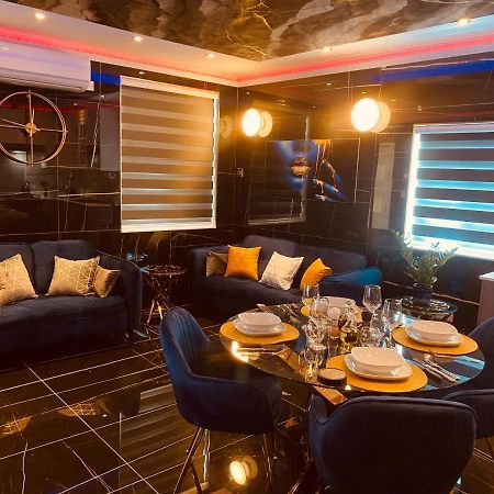 Azure Gold Apartment سنجليا المظهر الخارجي الصورة