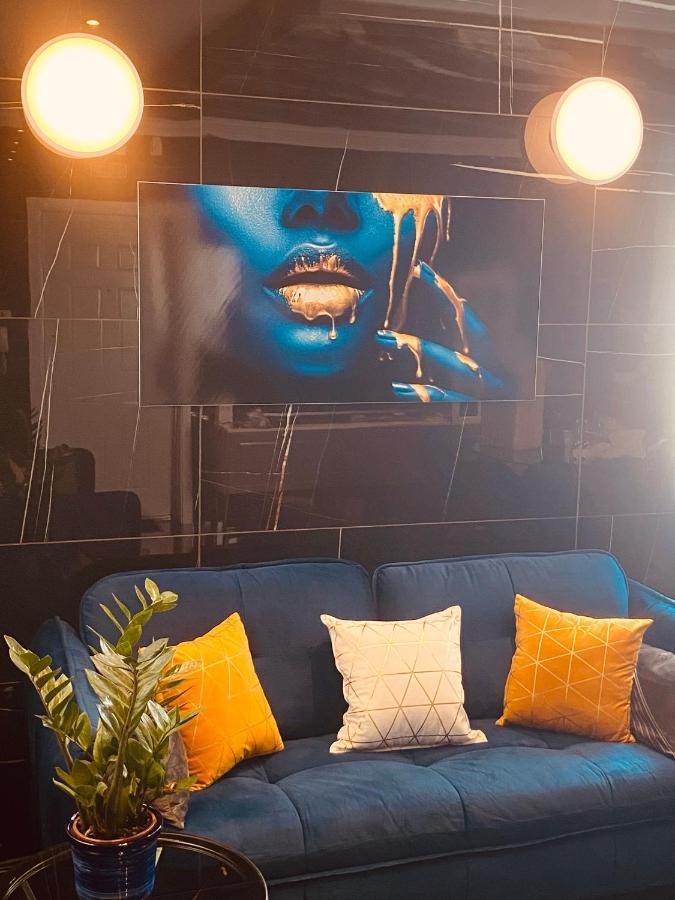 Azure Gold Apartment سنجليا المظهر الخارجي الصورة