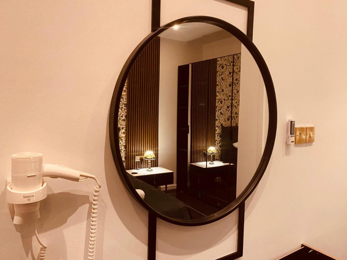 Azure Gold Apartment سنجليا المظهر الخارجي الصورة