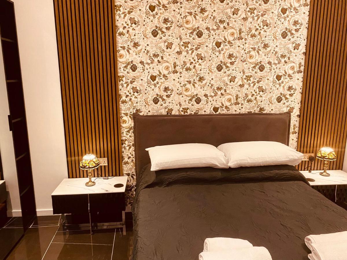 Azure Gold Apartment سنجليا المظهر الخارجي الصورة