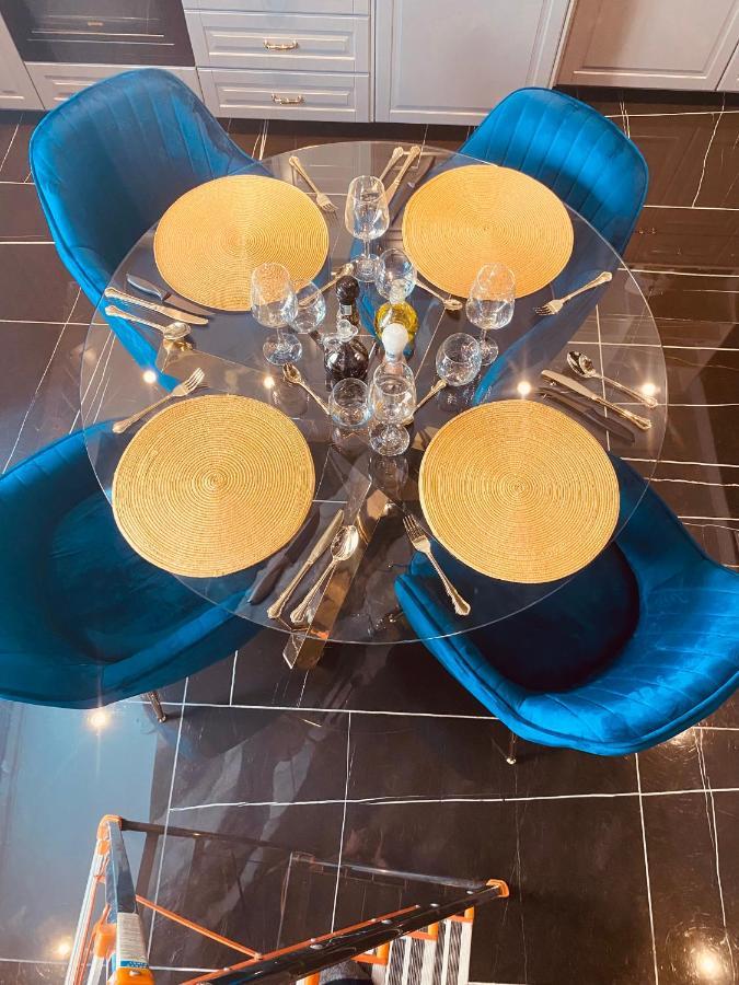 Azure Gold Apartment سنجليا المظهر الخارجي الصورة