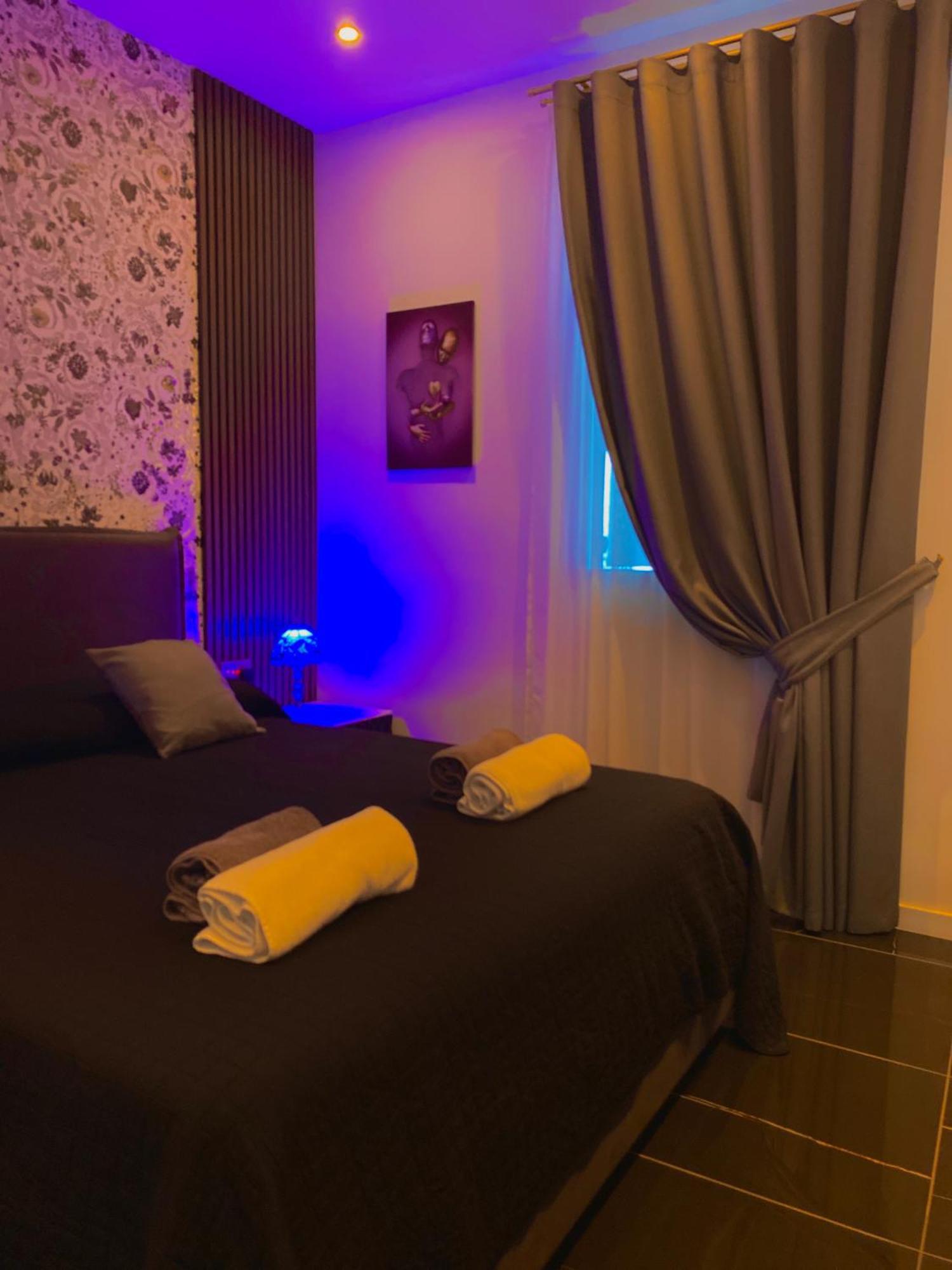 Azure Gold Apartment سنجليا المظهر الخارجي الصورة
